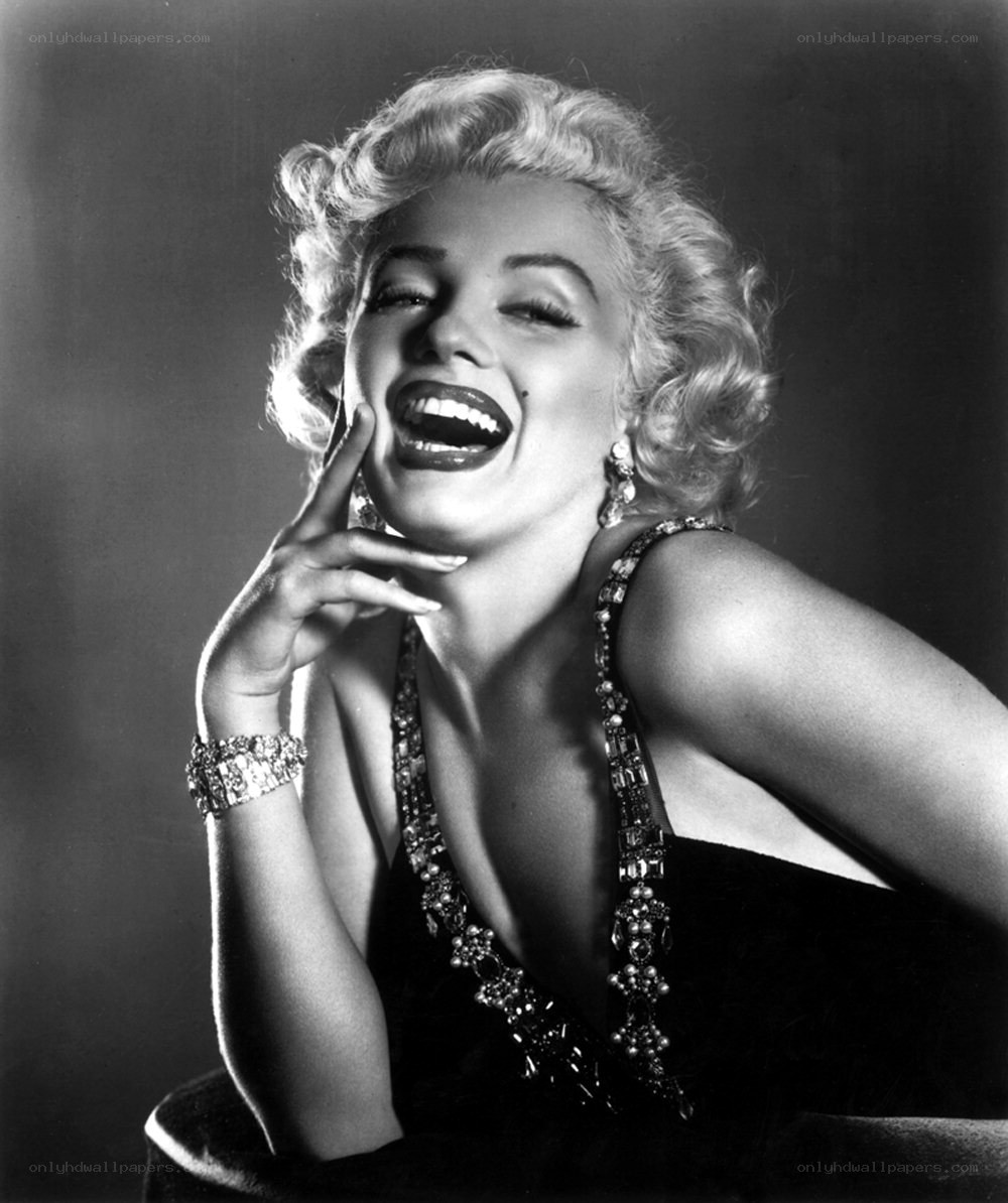 Marilyn Monroe laughing
