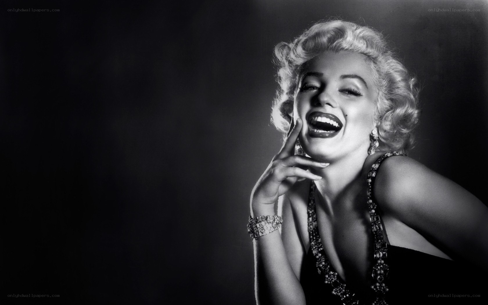 Marilyn Monroe laughing