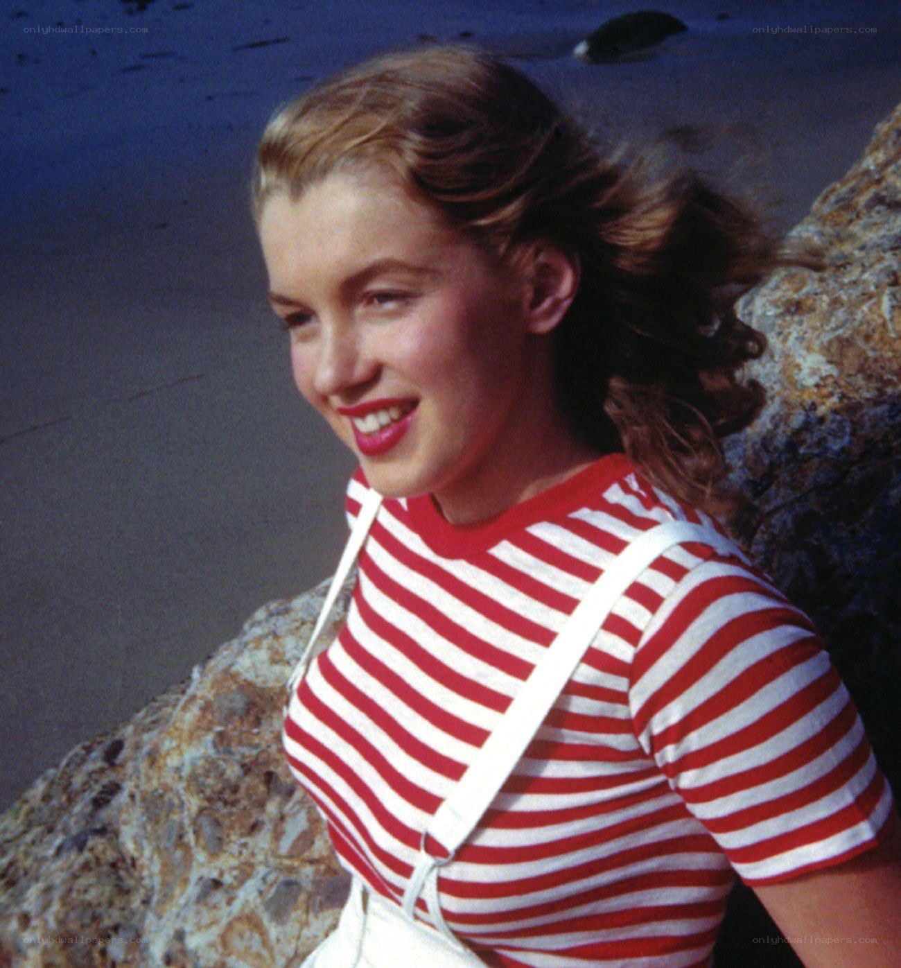 Marilyn Monroe on the beach