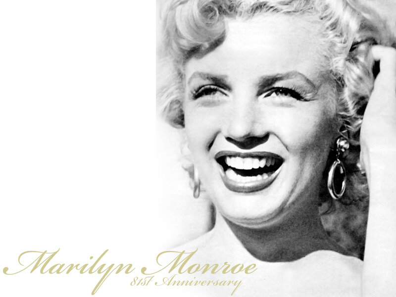 Marilyn Monroe Portrait — Black