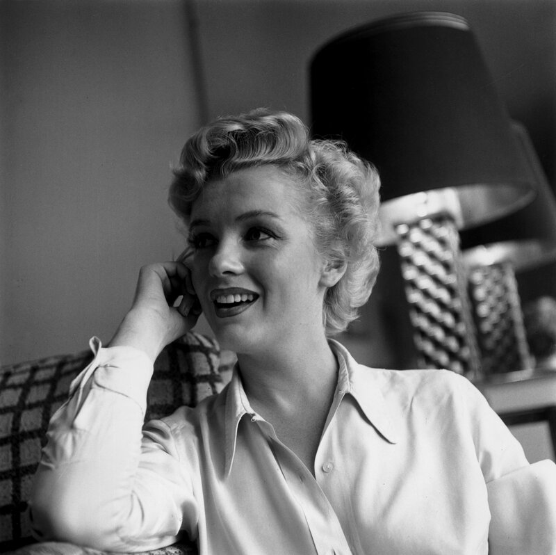 Marilyn Monroe smiling in a photo