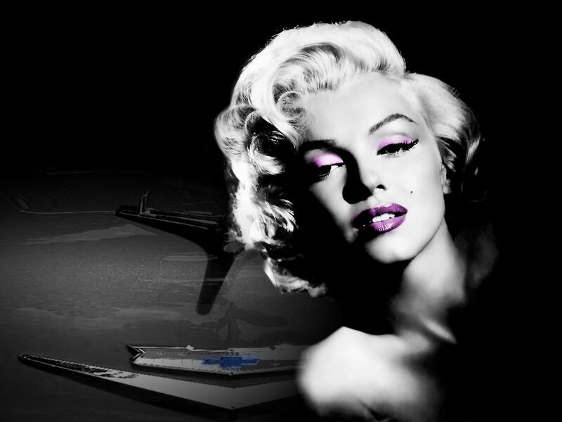 Marilyn Monroe with purple makeup