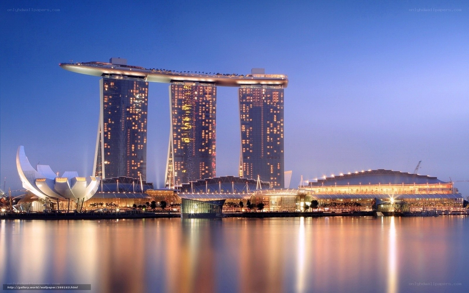 Marina Bay Sands at dusk
