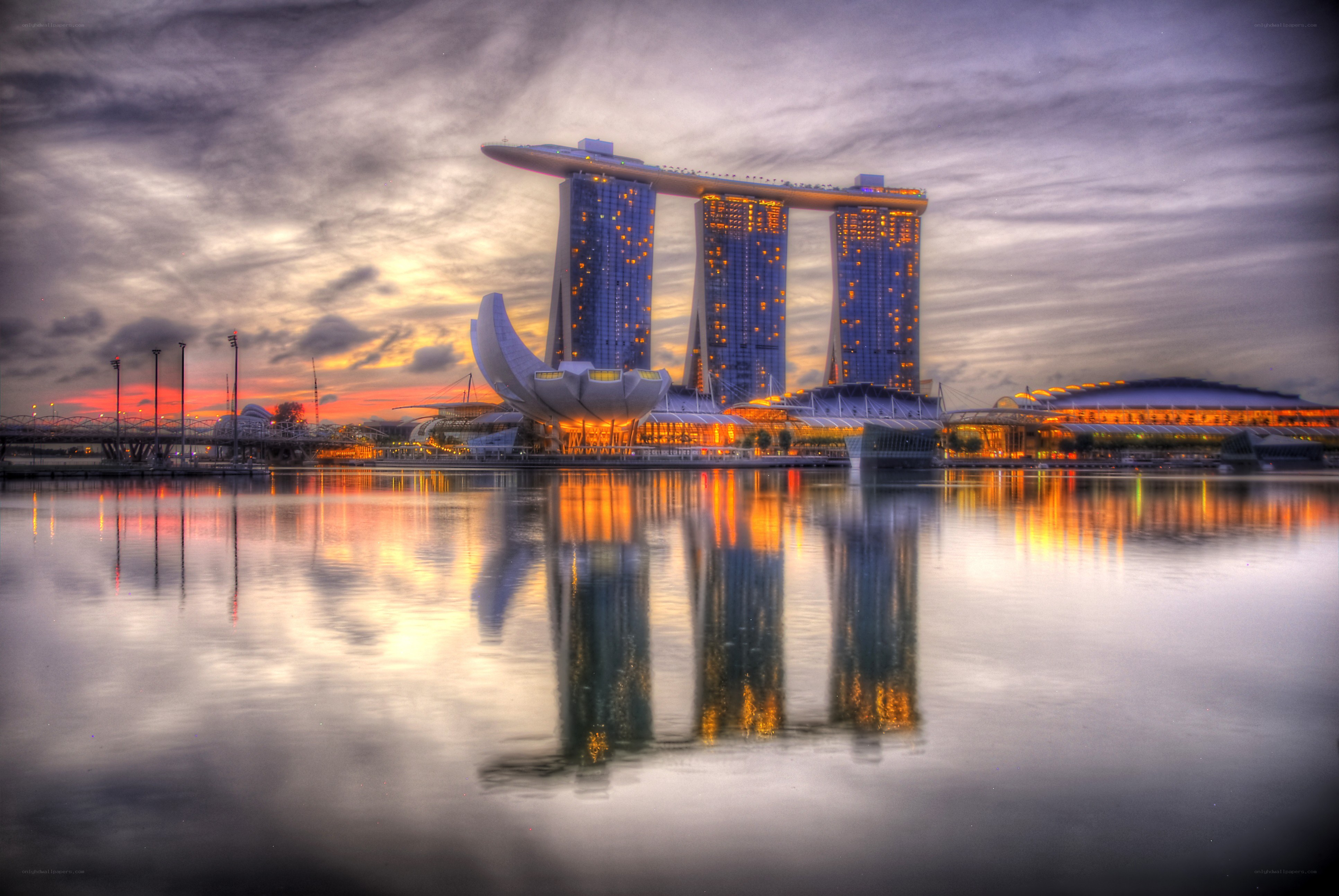 Marina Bay Sands at sunset