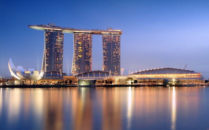 Marina Bay Sands Hotel — Blue, Serene