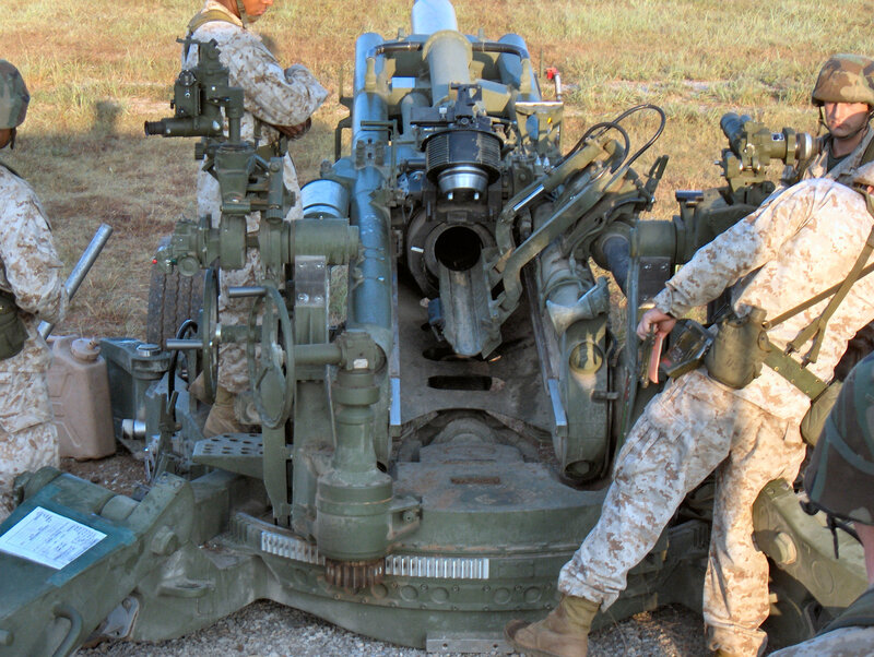 Marines with artillery piece