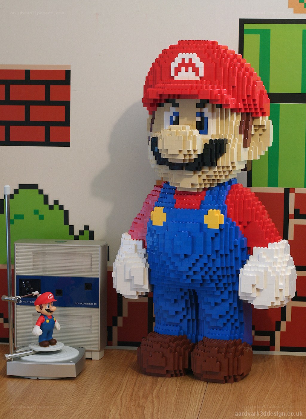 Mario Lego sculpture