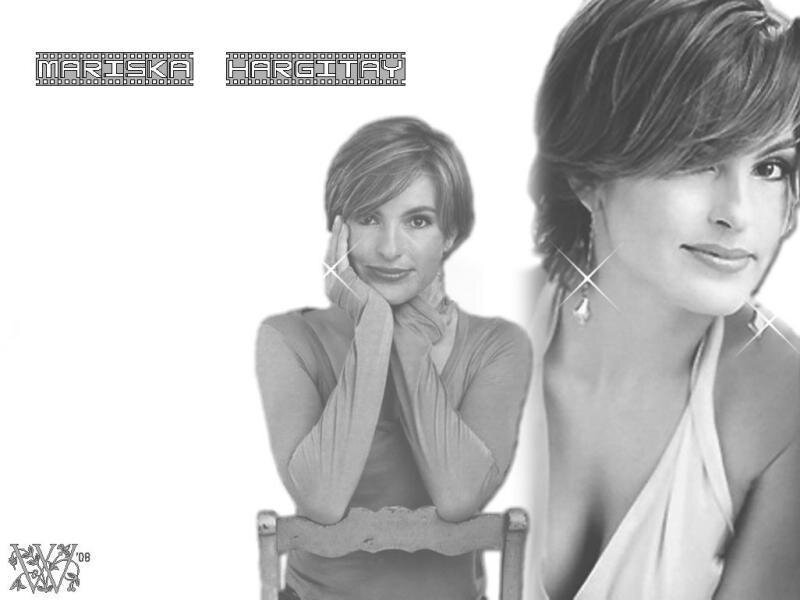 Mariska Hargitay portrait