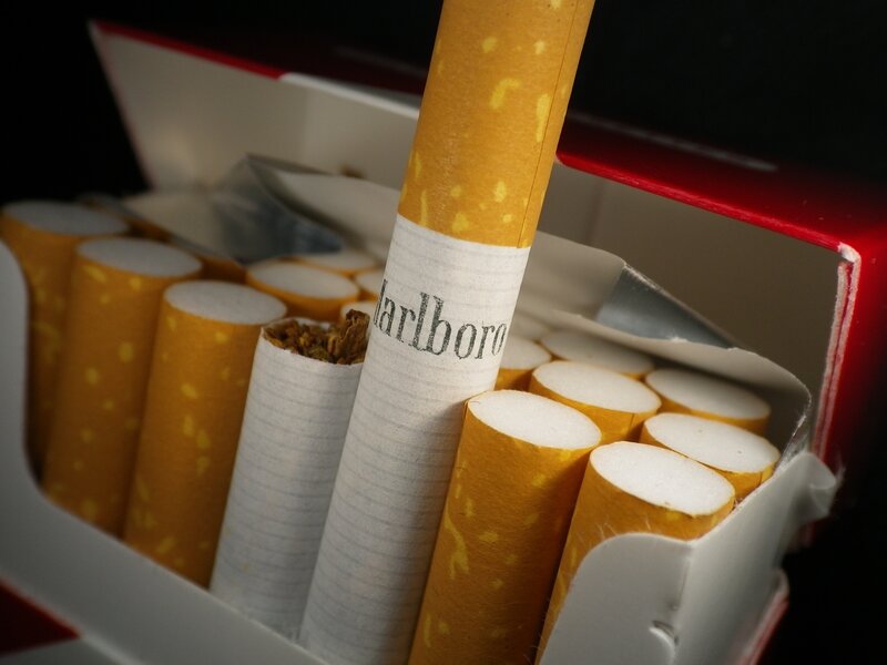 Marlboro cigarette pack