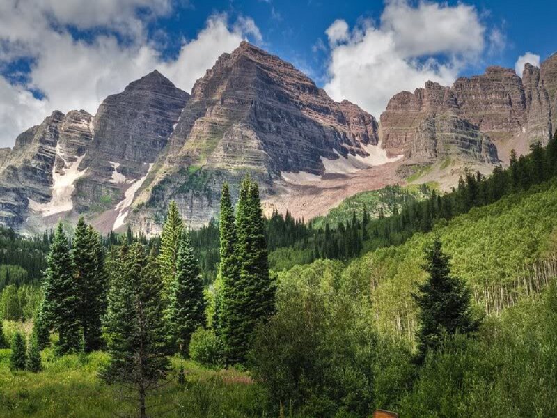 Maroon Bells Mountains — Green