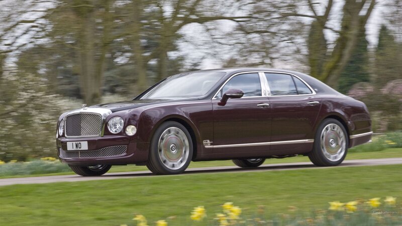 Maroon Bentley Mulsanne