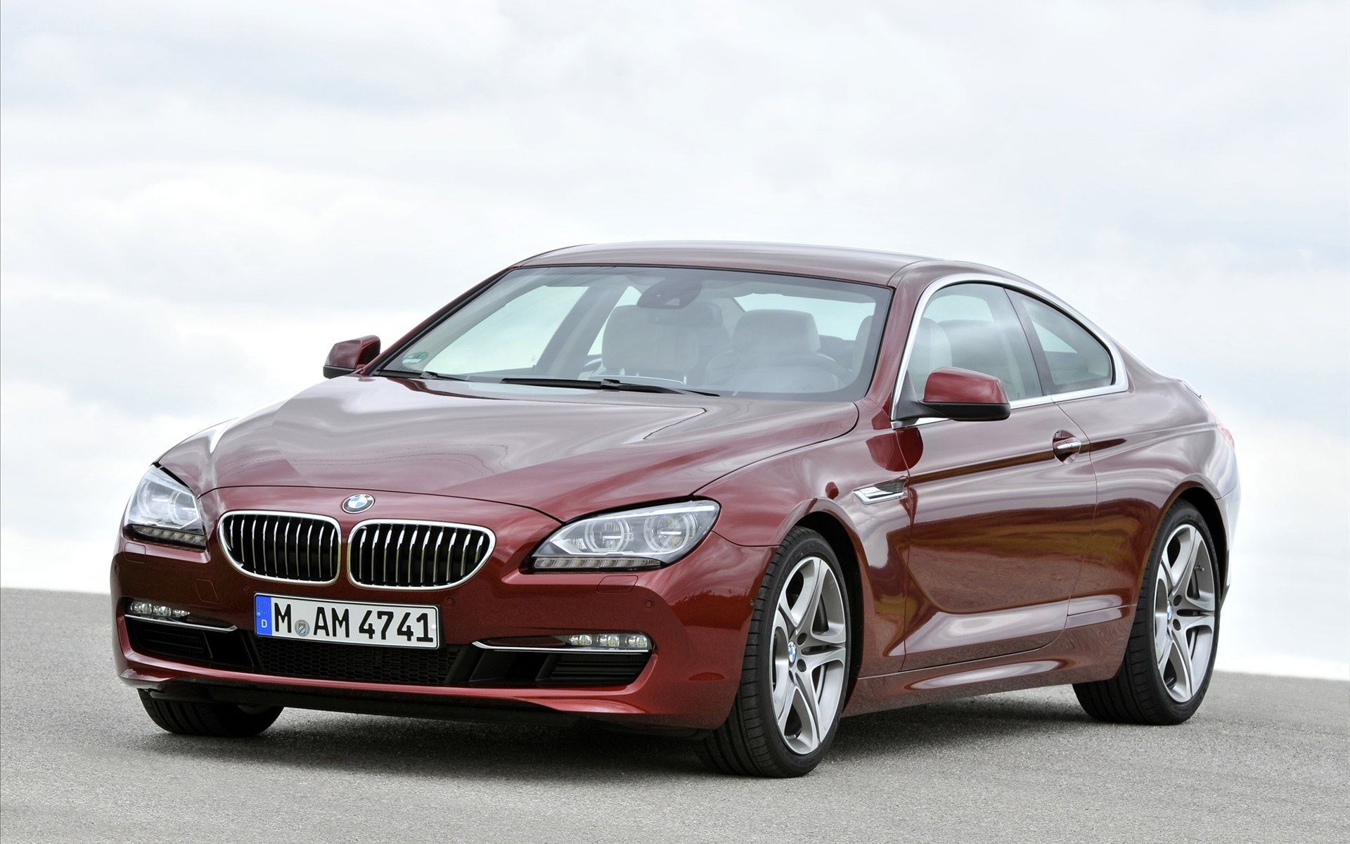 Maroon BMW 6-Series Coupe