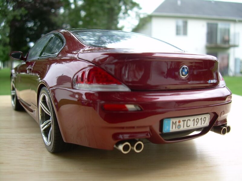 maroon bmw m6 model