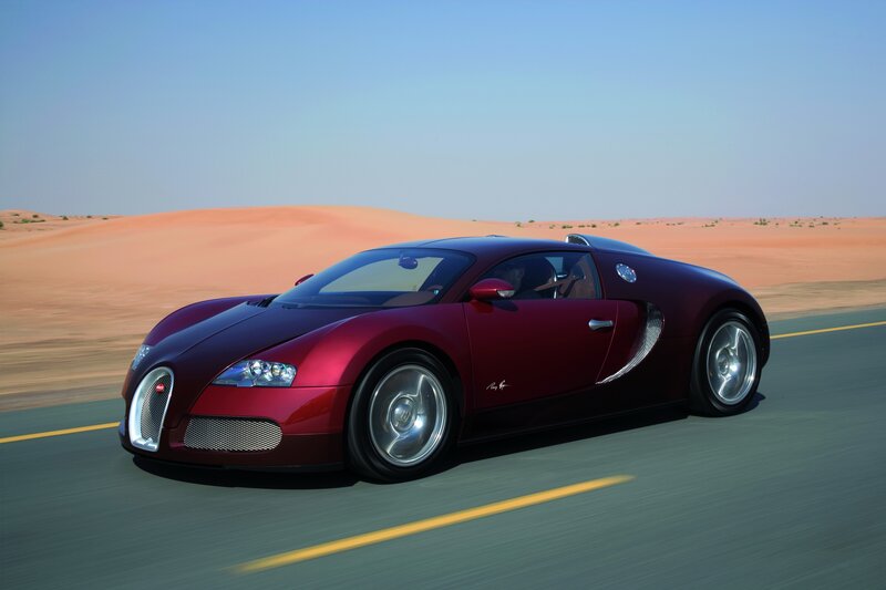 Maroon Bugatti Veyron — Red