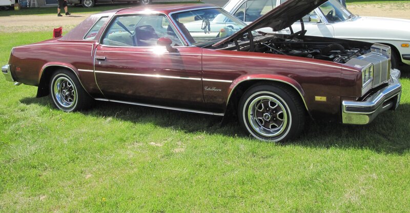 Maroon Classic Car — Calm, Afternoon, Photograph, Grass