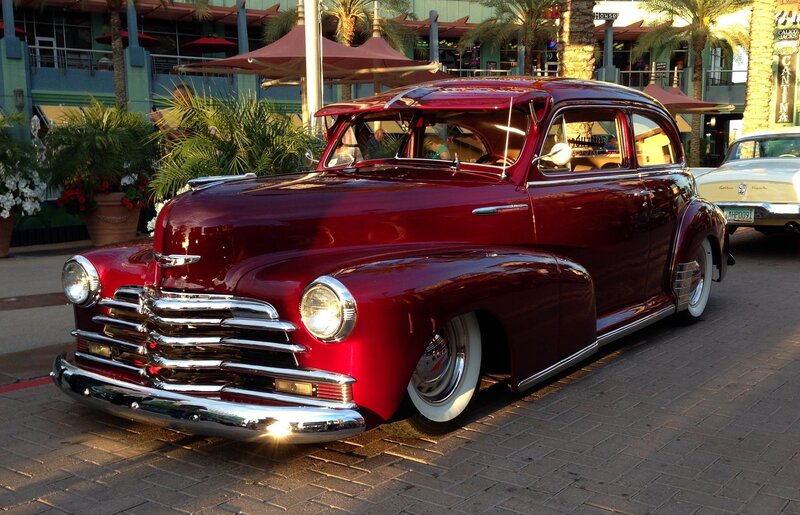 Maroon Classic Car — Red, Calm, Sunset