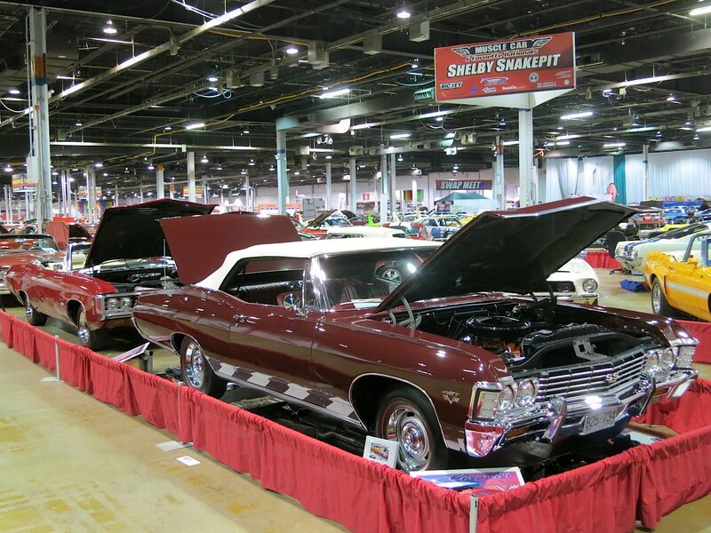 Maroon Classic Car — Showcase, Photograph, Car Show