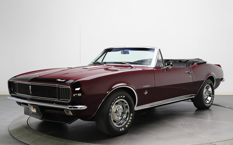 Maroon Classic Convertible — Neutral