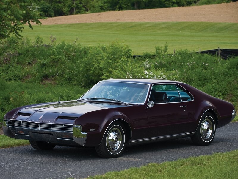 maroon classic muscle car