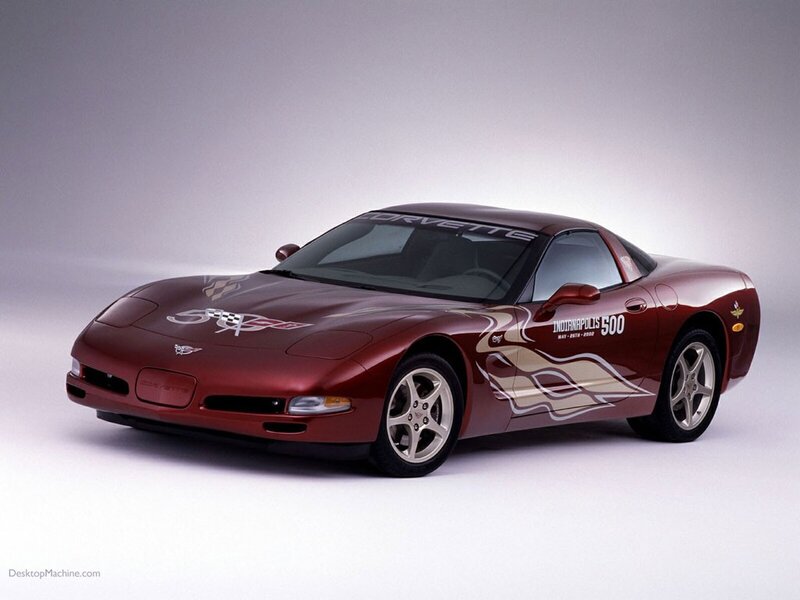 Maroon Corvette C5