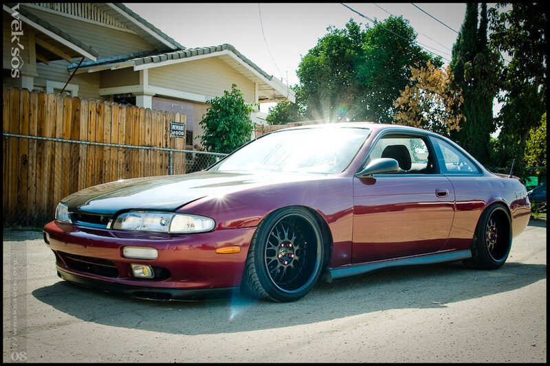 maroon coupe car
