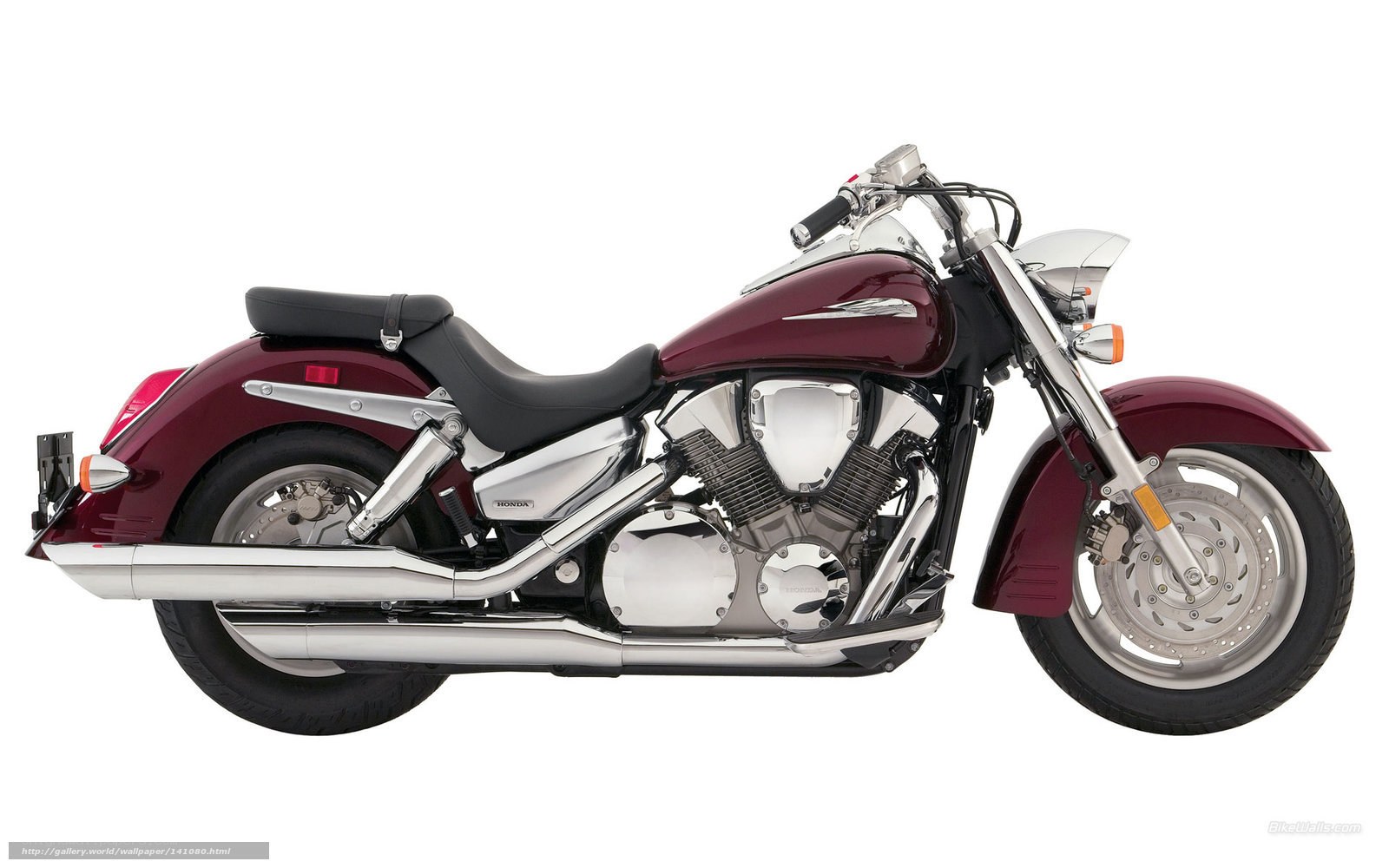 maroon cruiser motorcycle