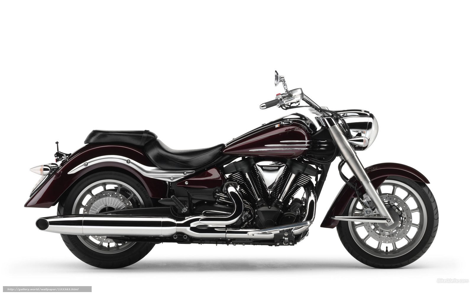 maroon cruiser motorcycle