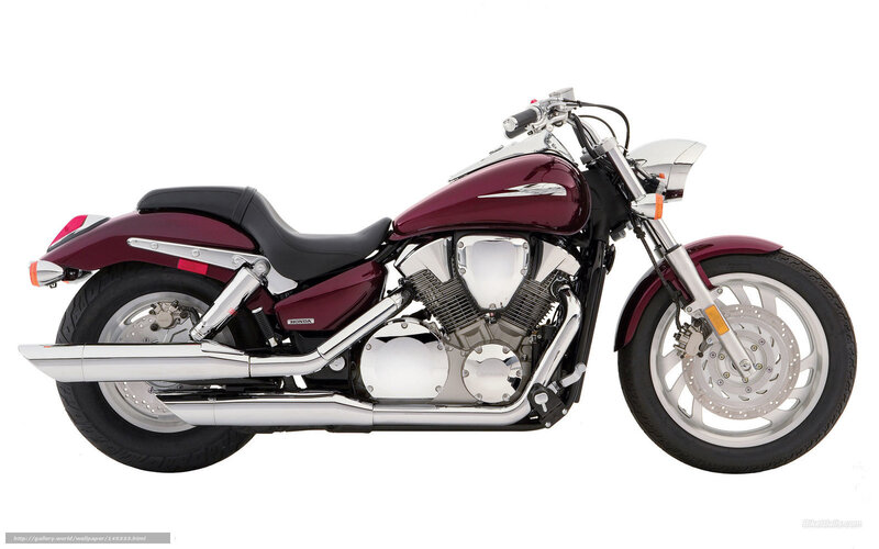 maroon cruiser motorcycle
