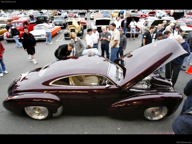 Maroon Custom Car — Lively
