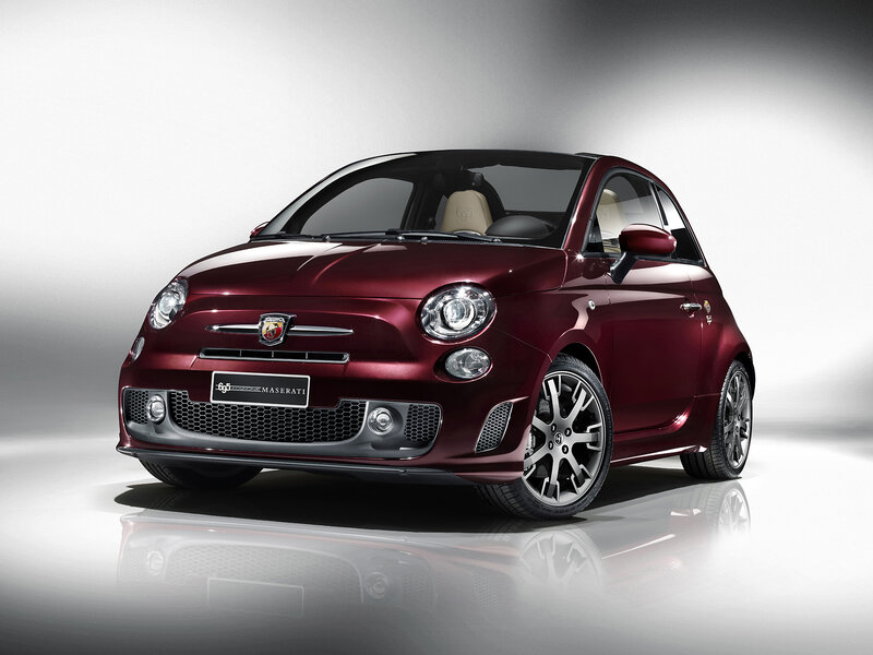 Maroon Fiat Car