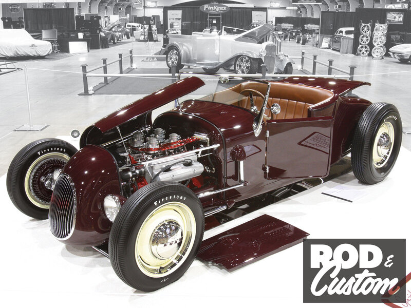 Maroon Hot Rod Car — Showcase, Photograph