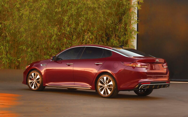 Maroon Kia Optima