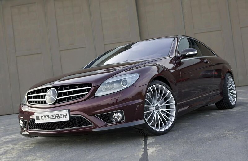 Maroon Mercedes-Benz CL500