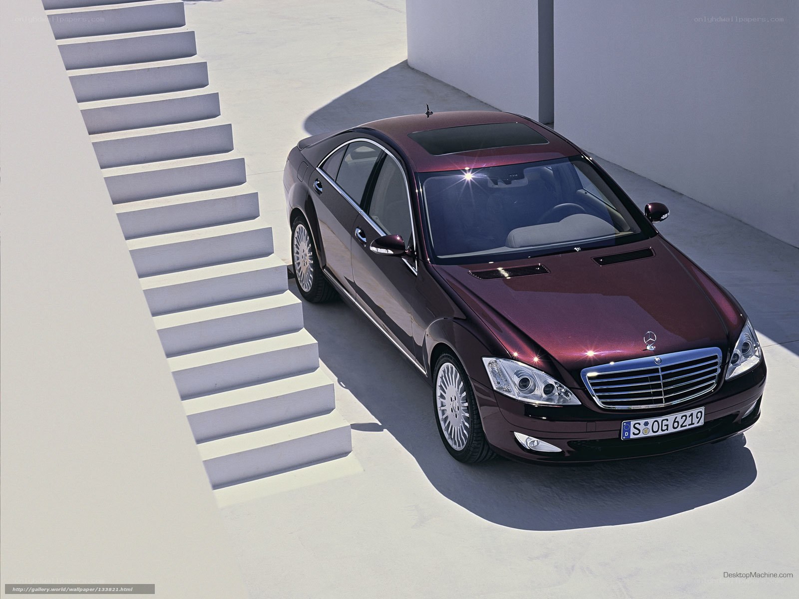 Maroon Mercedes-Benz S-Class