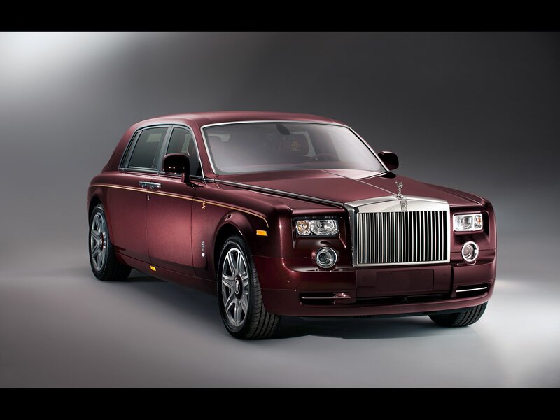 Maroon Rolls-Royce Phantom