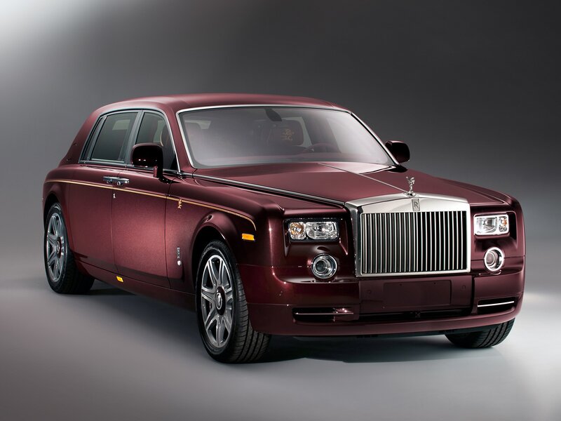 Maroon Rolls-Royce Phantom
