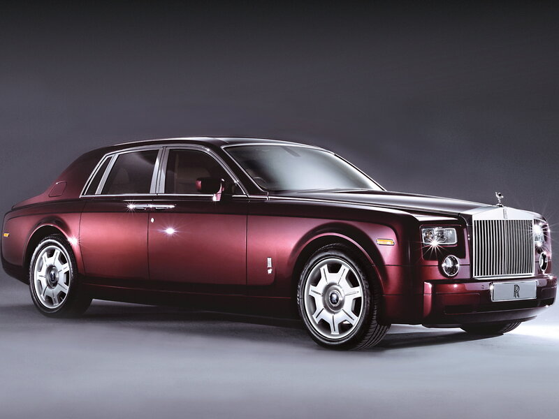 Maroon Rolls-Royce Phantom — Dramatic