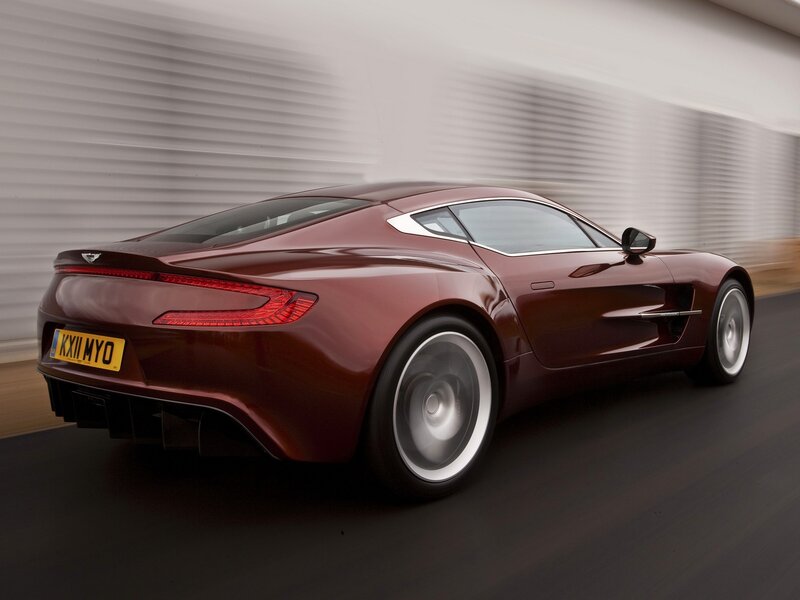 Maroon Sports Car — Dynamic