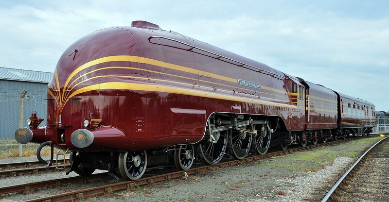 Maroon Steam Locomotive — Calm