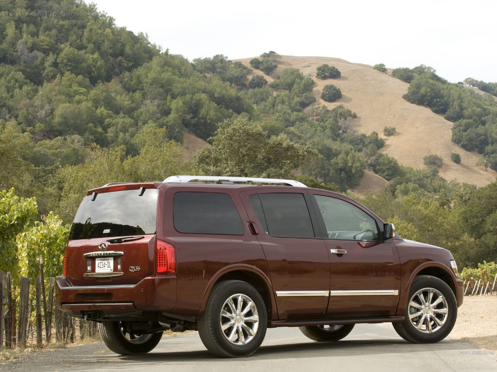 Maroon SUV in a vineyard