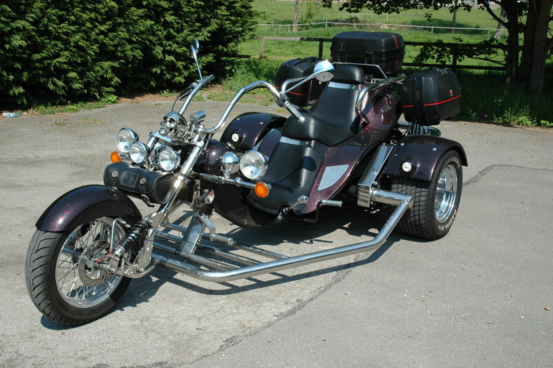Maroon Trike Motorcycle — Black