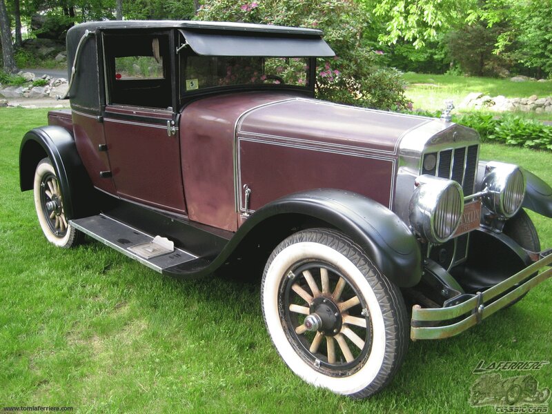 Maroon Vintage Car — Green