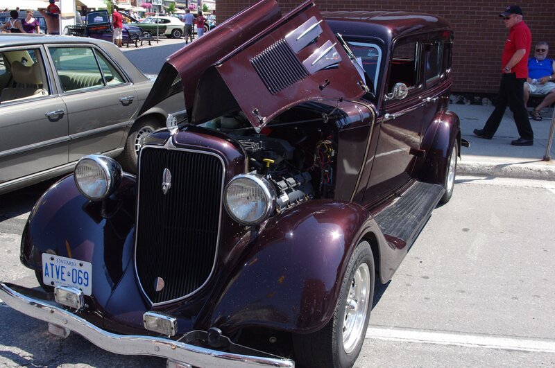 Maroon Vintage Car — Outdoor