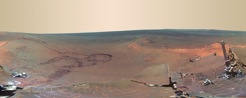 Mars Rover on Red Planet — Desolate, Photograph, Dust