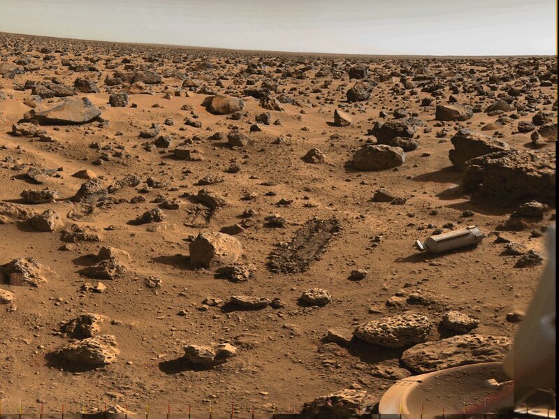 Mars rover on rocky terrain