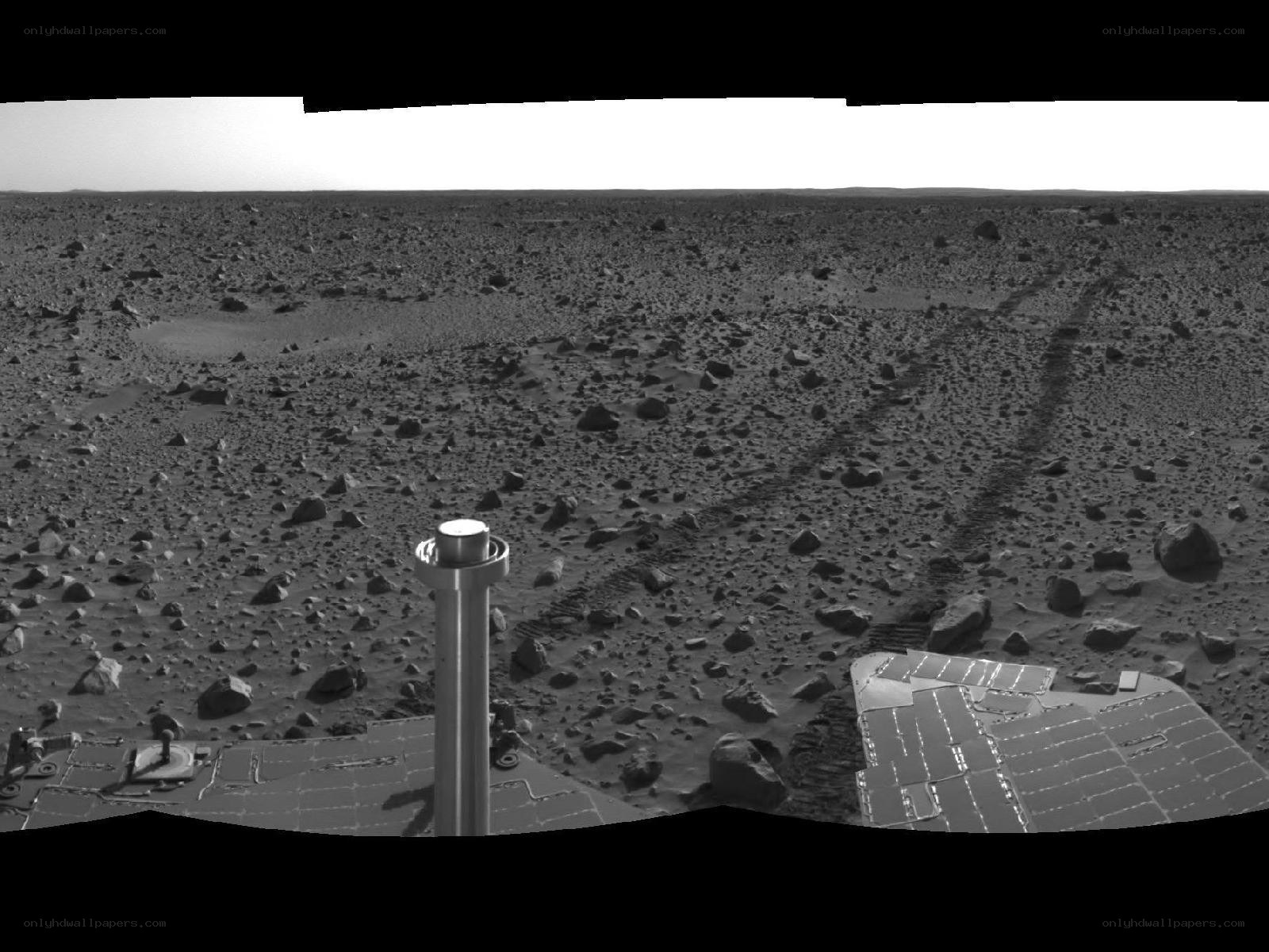 Mars rover on rocky terrain