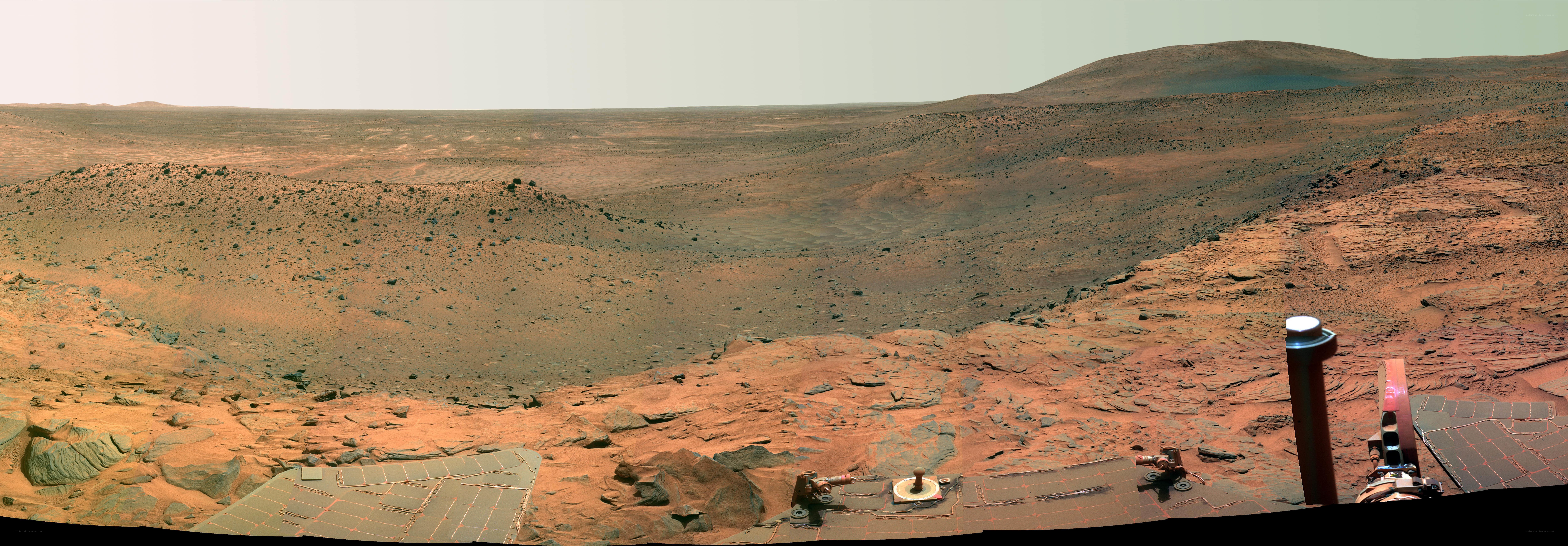 Mars rover panoramic view