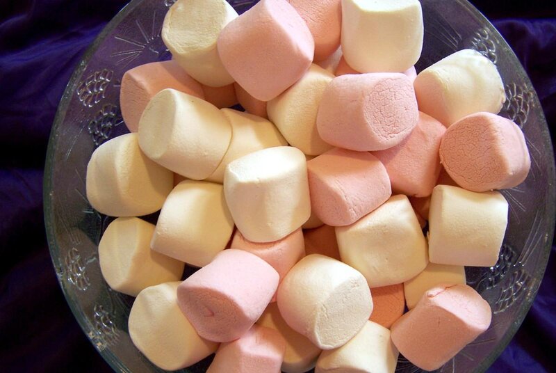 marshmallows in a glass bowl