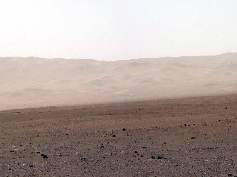 Martian Desert Landscape — Brown, Desolate, Photograph