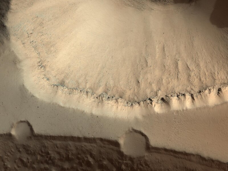 Martian Sand Dune — Brown, Desolate